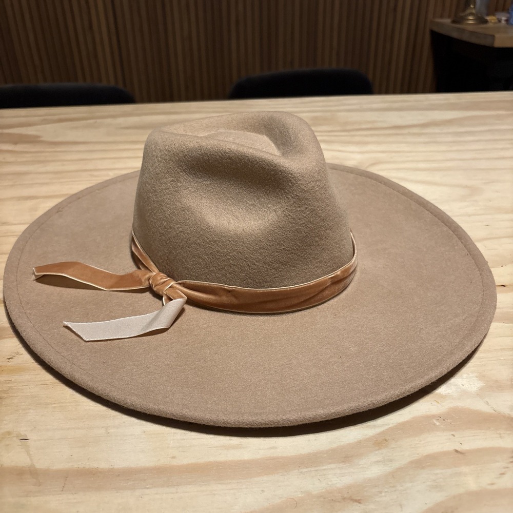 SCALA 100% Wool Tan Beige Women's Fedora Hat One Size Fits All 31905